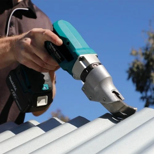 18 BRUSHLESS ROOFING SHEAR LI-ION - Image 2