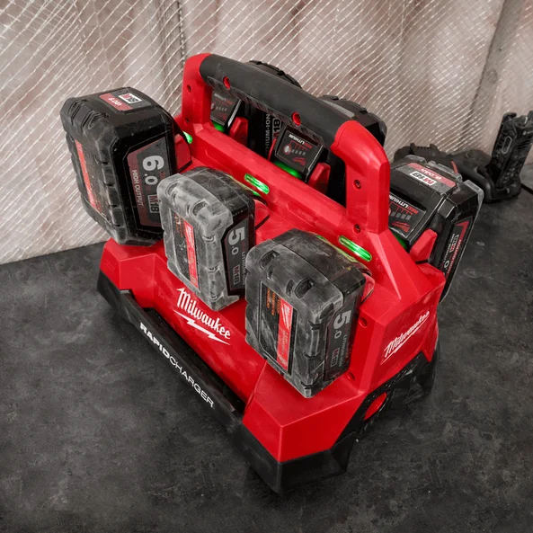 Milwaukee M18™ 6 Bay PACKOUT™ Rapid Charger (Tool Only) - M18PC6