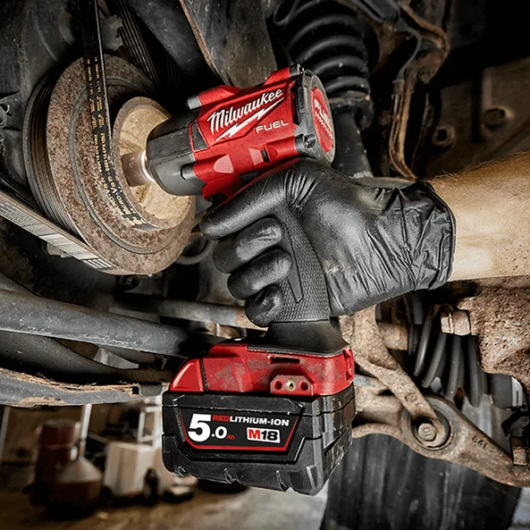 Milwaukee M18 FUEL™ 1/2" Mid-Torque Impact Wrench with Friction Ring (Tool Only) - M18FMTIW2F12-0 BONUS WHEEL NUT SOCKET SET - Image 4