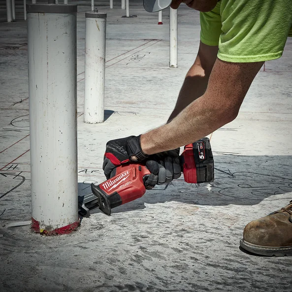 Milwaukee M18 FUEL™ HACKZALL™ Reciprocating Saw (Tool Only) - M18FHZ-0 - Image 5